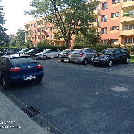 Apartament Na Parterze Stalowa Wola Ngoại thất bức ảnh