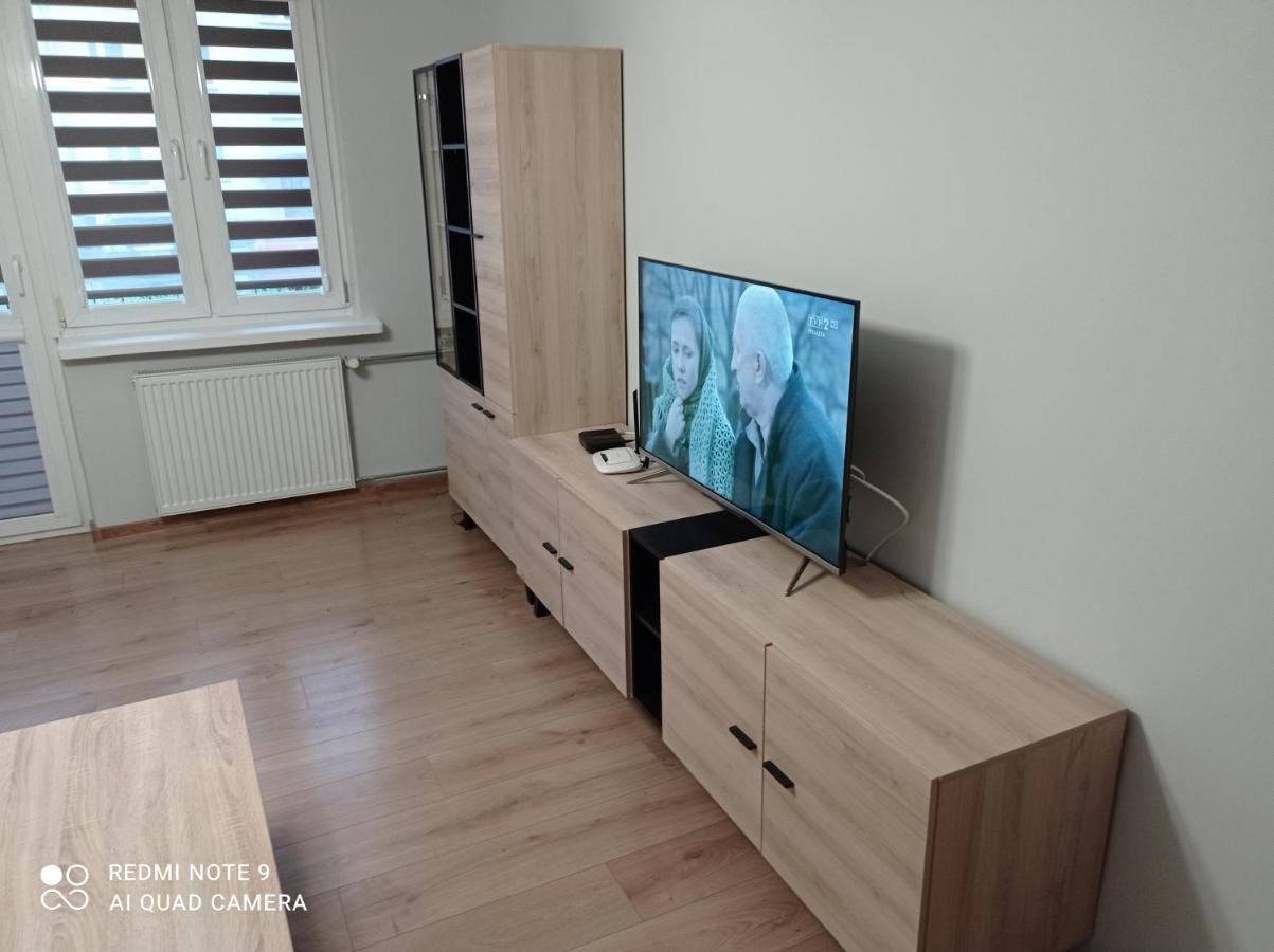 Apartament Na Parterze Stalowa Wola Ngoại thất bức ảnh